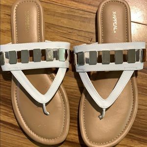 X-Appeal womens white sandal